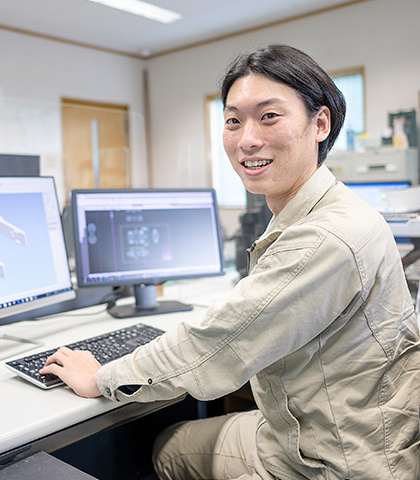 写真:設計営業部 Iさん